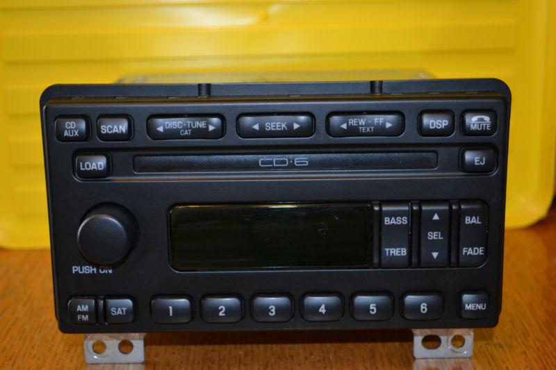 04 05 06 explorer mountaineer expedition 6-disc cd player radio  4l2t-18c815-ce