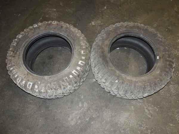 Mickey thompson baja pair lt305/60r18 tires 33x12.5