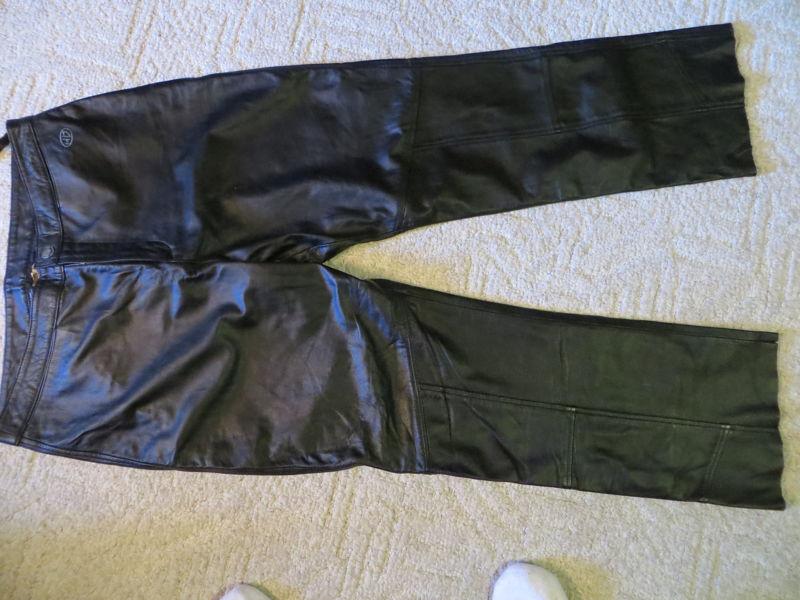 Ladies' harley-davidson leather pants size 14 short euc