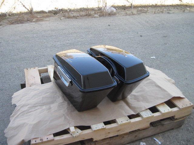 Returned black touring hard case side box saddle bag for harley softail dyna 