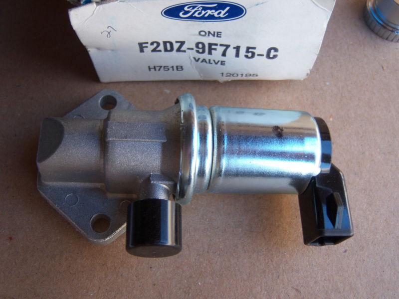 Nos ford lincoln mercury new idle control valve iac # f2dz-9f715-c, ac108