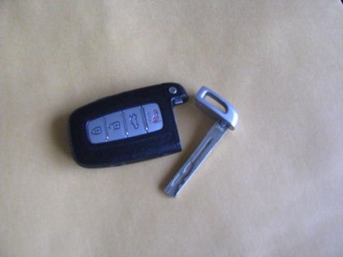 Hyundai fob remote keyless key.