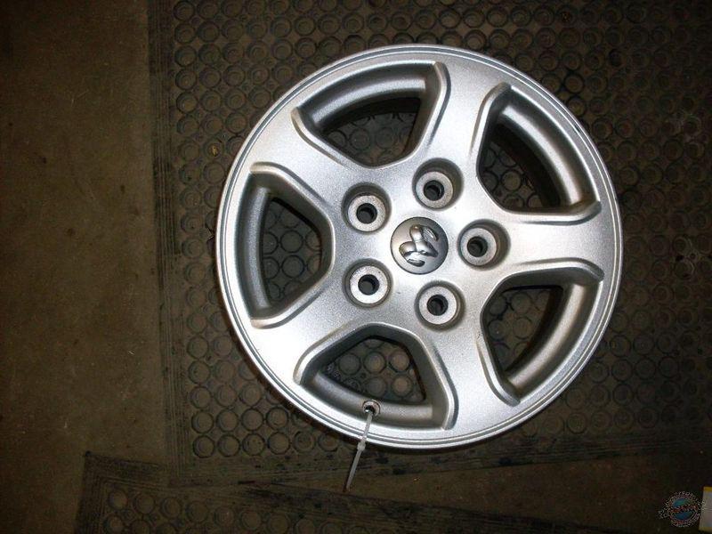 (1) wheel dakota 1051364 05 06 07 alloy 85 percent