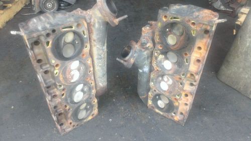 Ford 460 v-8 fuel injection heads good condition 1987 up with exhaust manifolds