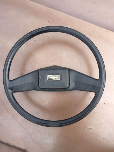 1973-1987 chevy c10 steering wheel, no cracks!