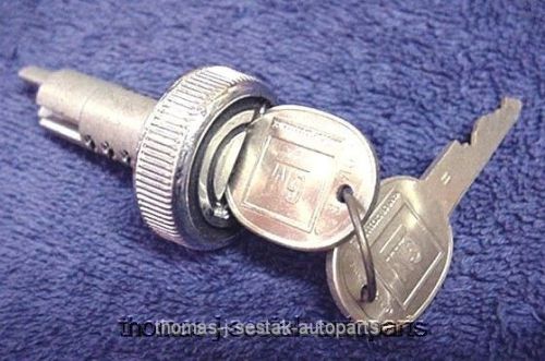 Nos correct glove compartment lock &amp; keys buick skylark &amp; full size 68 69 70 -74