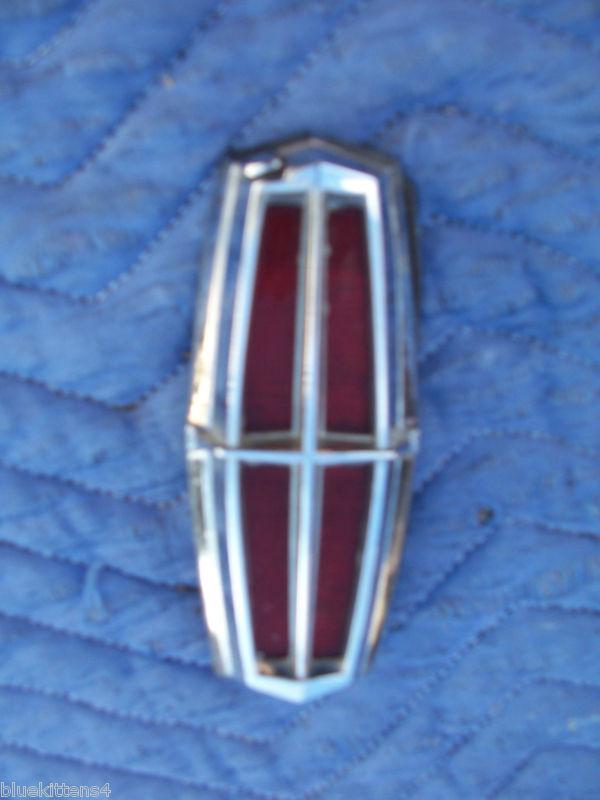 1978 mark v trunk lock cover emblem ornament oem used orig lincoln part 1979 77