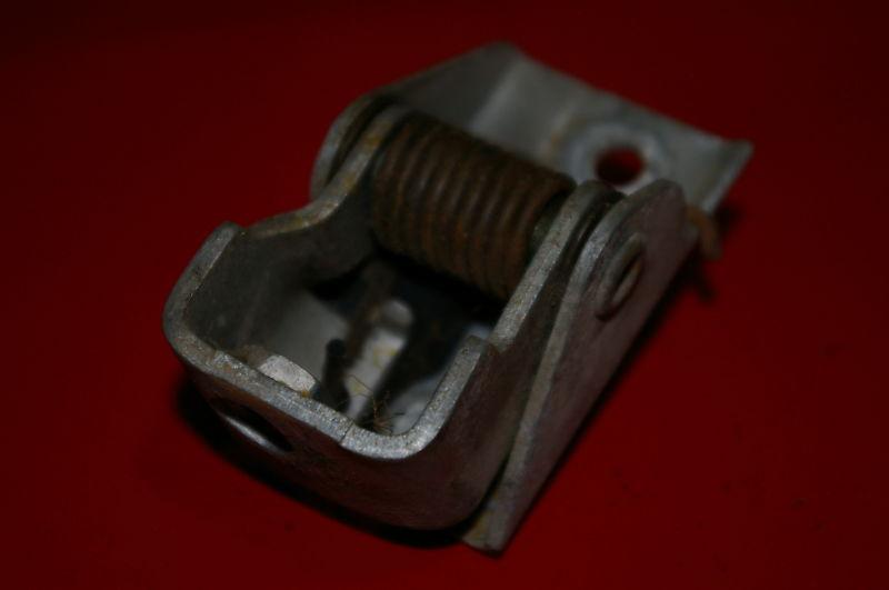 1970-74 cuda inside right side door handle mechanism 