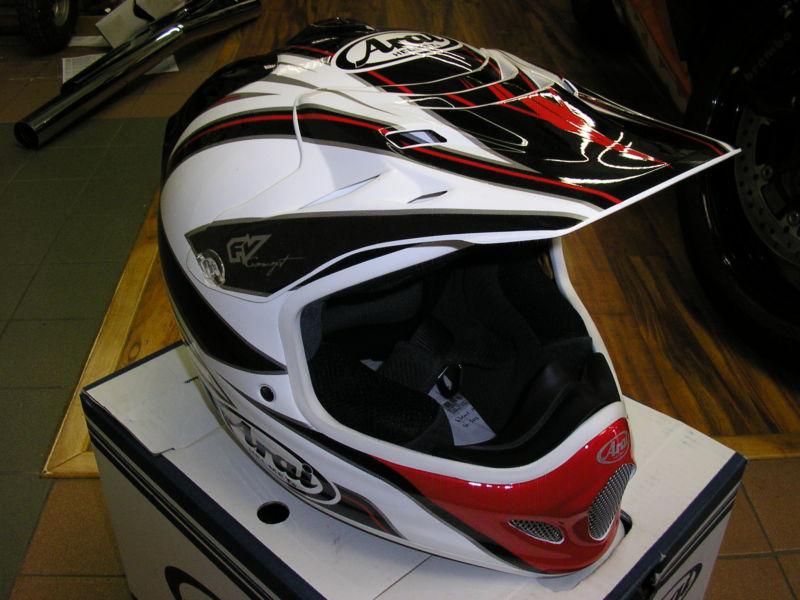 Arai helmets vx-pro3 edge red size small s white/red/black -deeply discounted!!!
