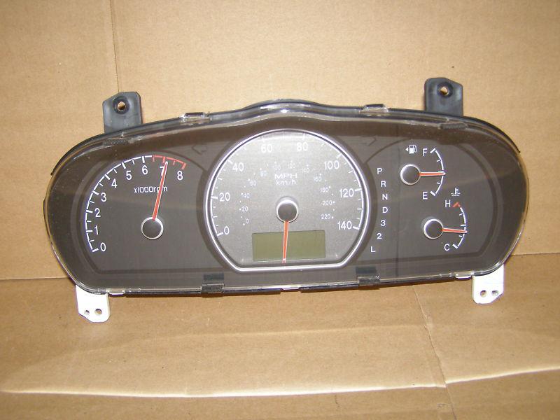 2007 hyundai elantra speedometer cluster 59k  at