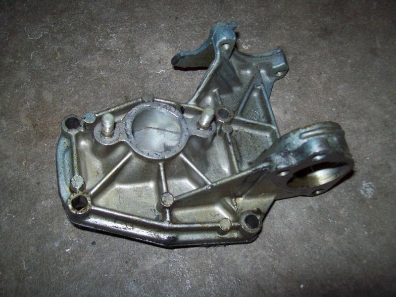 4.5 5 7.5 8 hp johnson evinrude outboard intake manifold recoil bracket 0390232