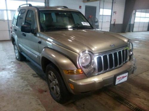 Jeep liberty r front lamp park lamp-turn signal; (bumper mounted, upper), r. 0
