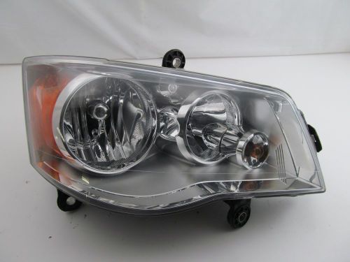 2011 2012 2013 2014 chrysler town and country oem right halogen headlight nice!