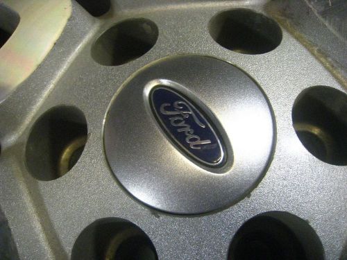 2010 ford expedition oem wheel hubcap center cap