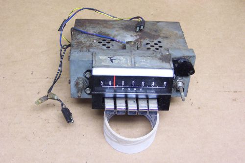 1967 ford mustang factory a/m radio 7tpz non-working w/static &amp; light