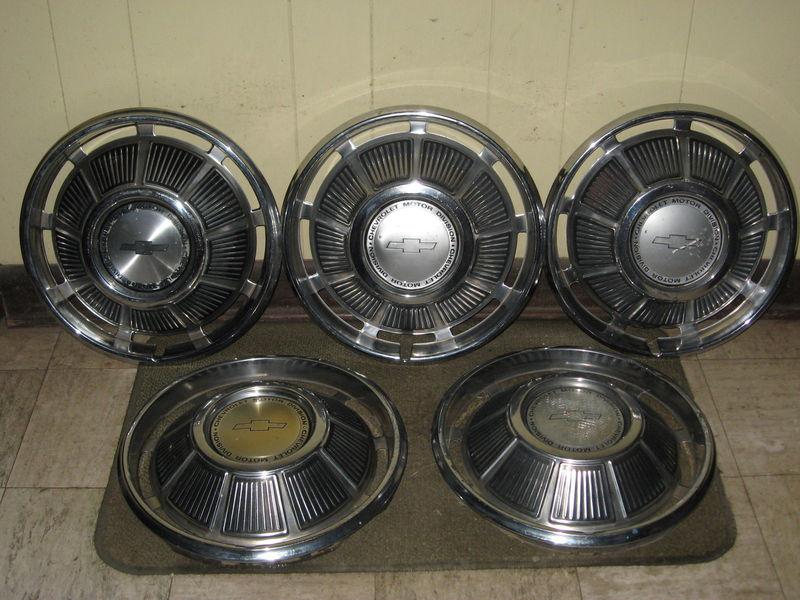 69 70 chevrolet hub caps 14" set of 5 chevy wheel covers