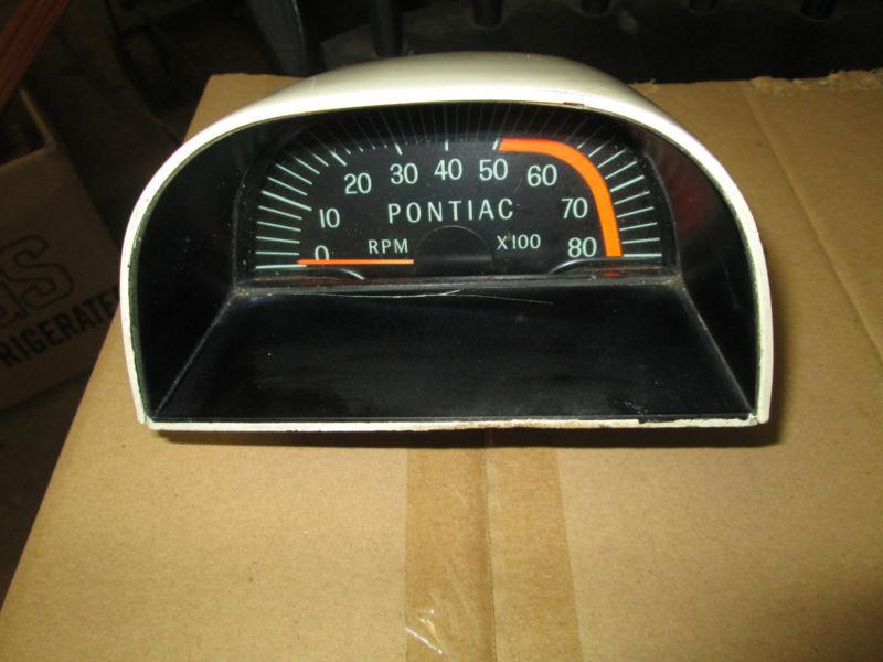 Vintage pontiac firebird hood tach tachometer grand prix gto 1967 6468394