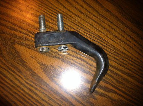 Factory oem toyota 4wd pickup truck + 4runner single front tow hook 1984-1995