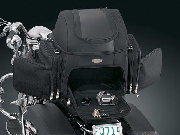 Kuryakyn 4172 grantailgater bag motorcycle storage luggage for harley & others