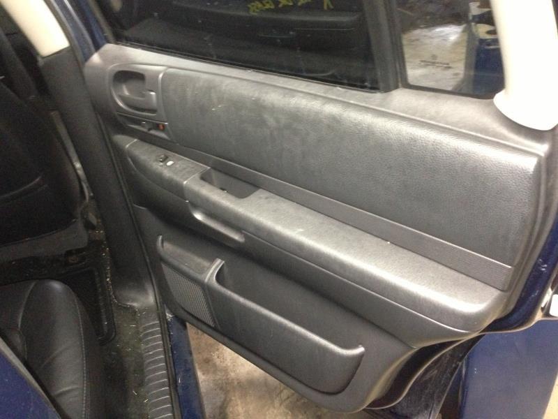 01 02 03 durango rh rear door trim panel,ejdv