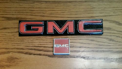Vintage gmc emblems                                      free shipping
