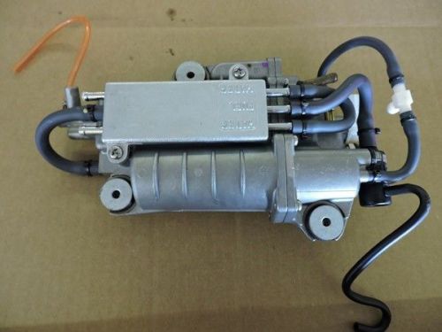 Yamaha f90tlr float chamber assembly 6d8-14180-40-00