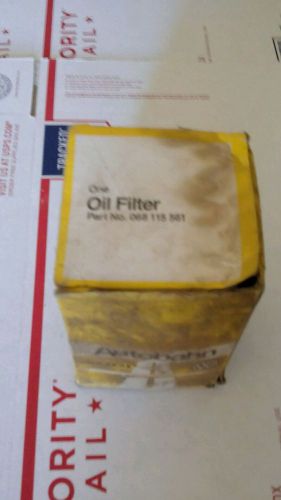Genuine oem audi volkswagen oil filter 068 115 561