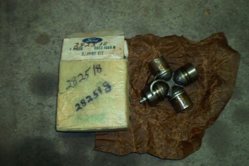 Nos 1966-1972 ford bronco u-joint c6tz-4635-h neapco 282518 1967 1968 1969 1971