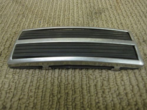 Mopar 1966-1971 brake pedal pad with chrome frame 3575101