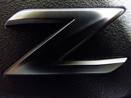 Nissan 370z late model driver airbag emblem/logo 2010-2011-2012-2013-2014-2015