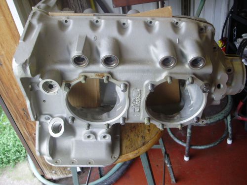Lycoming o-320 nd engine crankcase yelow tag