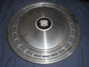 1977 cadillac deville and fleetwood full wheel cover hupcap