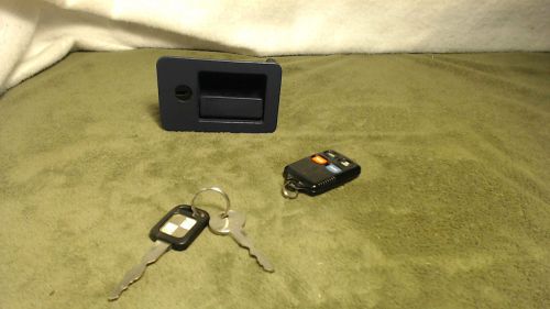 1994 ford lincoln towncar dark blue glove box lock with keylless remote and key