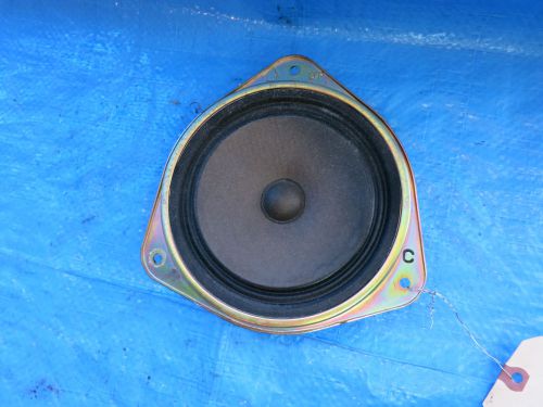 04 subaru impreza rs passenger front door right rh speaker oem