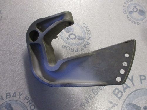315479 evinrude johnson outboard right starboard stern transom bracket clamp