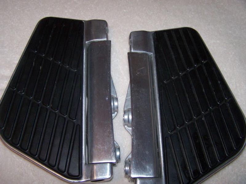 Pair of honda goldwing motorcycle gl1800 left & right foot rests
