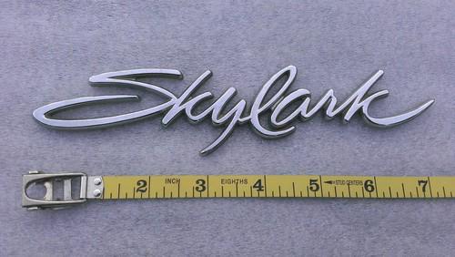 Buick skylark emblem nameplate logo badge