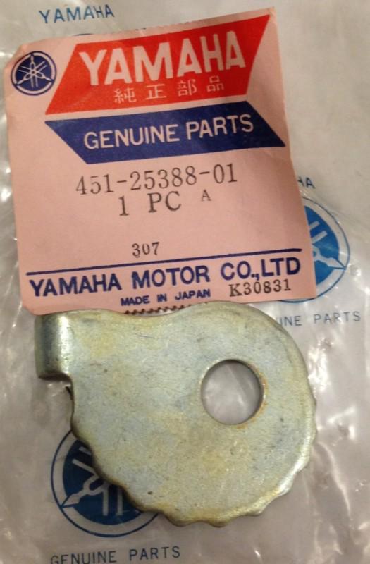 Yamaha ty80 yz80 a ty80b lh chain puller new nos oem