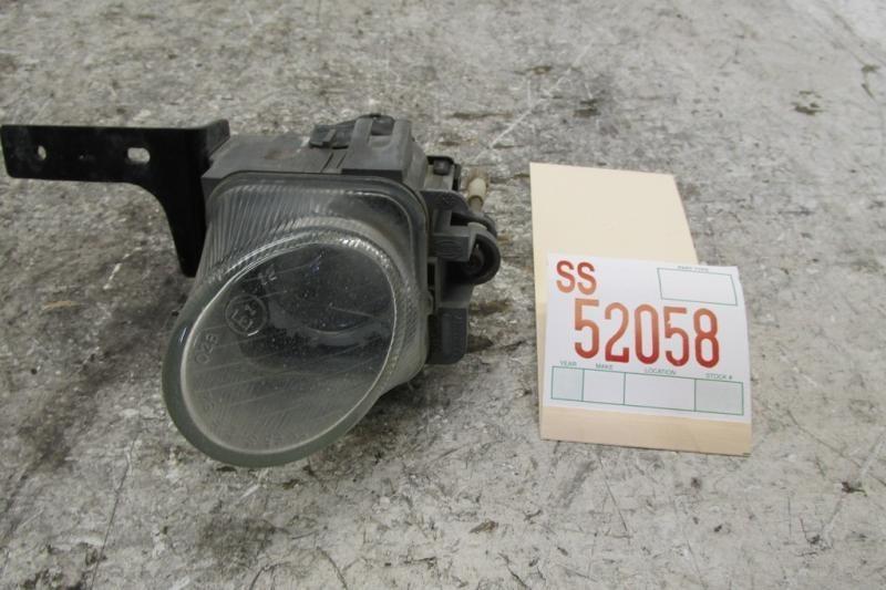 94 95 96 97 volvo 850 left driver front bumper mounted fog light lamp oem