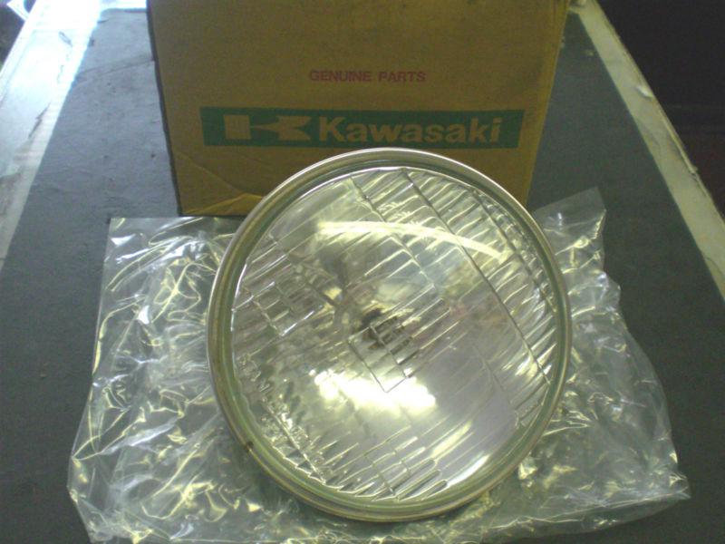 Nos kawasaki kz400 kz440 headlamp unit lens 23007-059