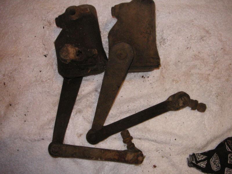 Pair of gm ? 1920's 1930's shock absorbers with arms r4 r7 1053004 and 5 my#455