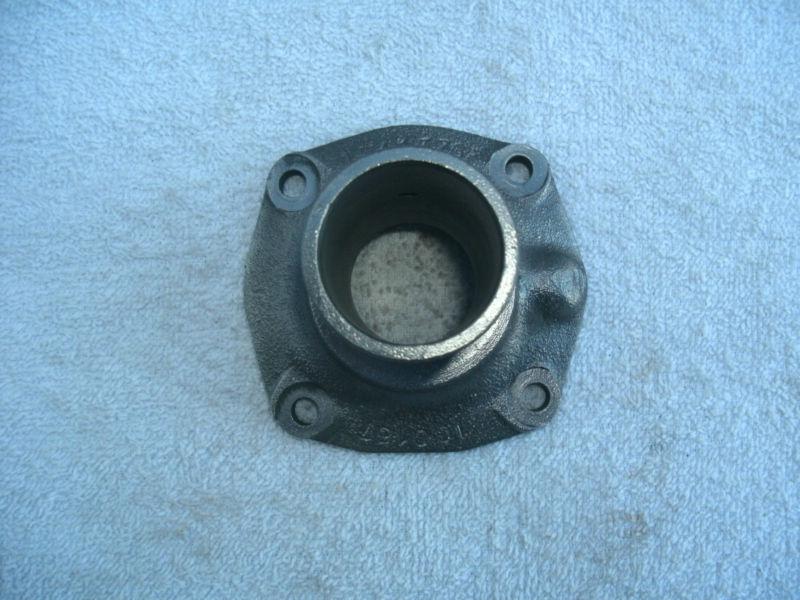 Triumph tr2 to tr4 transmission front  seal cover.