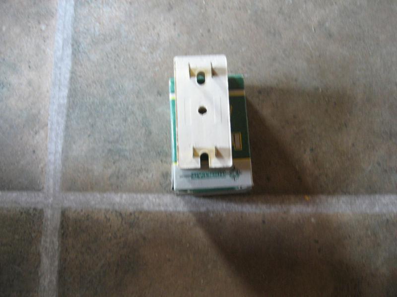 Regitar ballast resistor same as standard ru 12