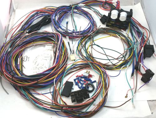 Universal gm /chevy 12v 24 circuit 12 fuse wiring harness wire kit hot rod rat