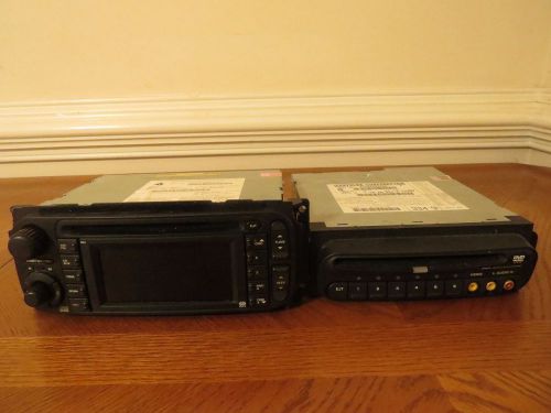 Chrysler pacifica 6 disc cd dvd autochanger &amp; rb1 navigationgps cd player stereo