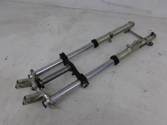 1981 yamaha xj550 maxim 550 front end forks triple tree clamp