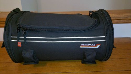 Nelson-rigg ctb-250 riggpak black expandable roll bag