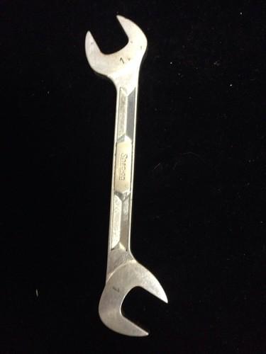 Snap on offset wrench vs 5232