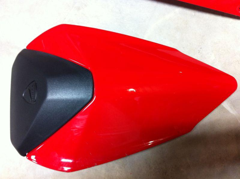 Purchase Ducati Panigale 1199 Seat Cowl, passenger seat cover. in