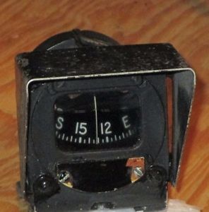 Vintage aircraft compass magnetic  5 volt lighted airpath cb-2125-t5 aqu3/a